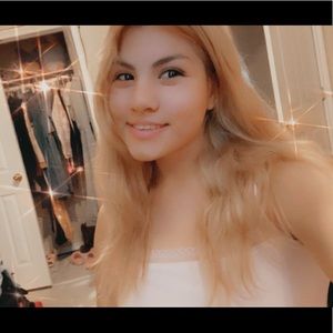 Meet your Posher, Annabel